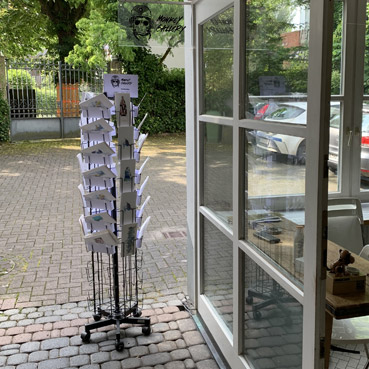 Monkey Gallery auf Instagram – Kunstwerke